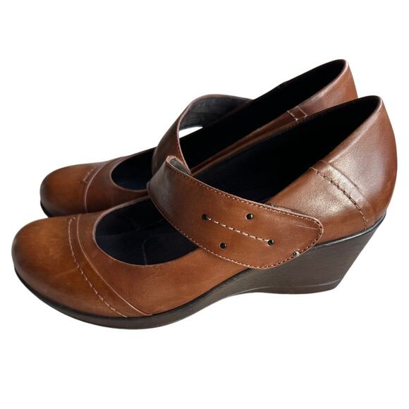 Dansko Size 38EU Size 7.5-8 US Brown Leather Wedge Mary Janes Fall Professional - Picture 4 of 7